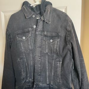 American Eagle Hooded black wash denim jacket, size large, never worn